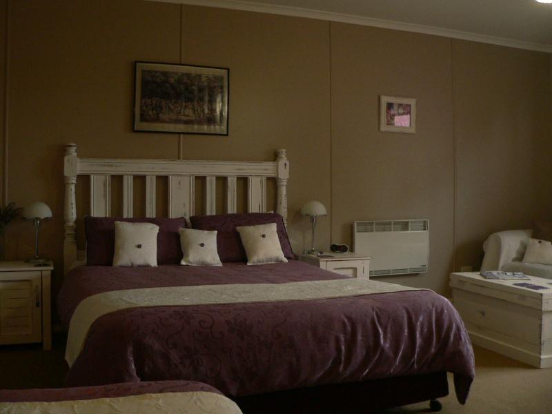 Redcliffe House Colonial Bed & Breakfast Свонсі Екстер'єр фото