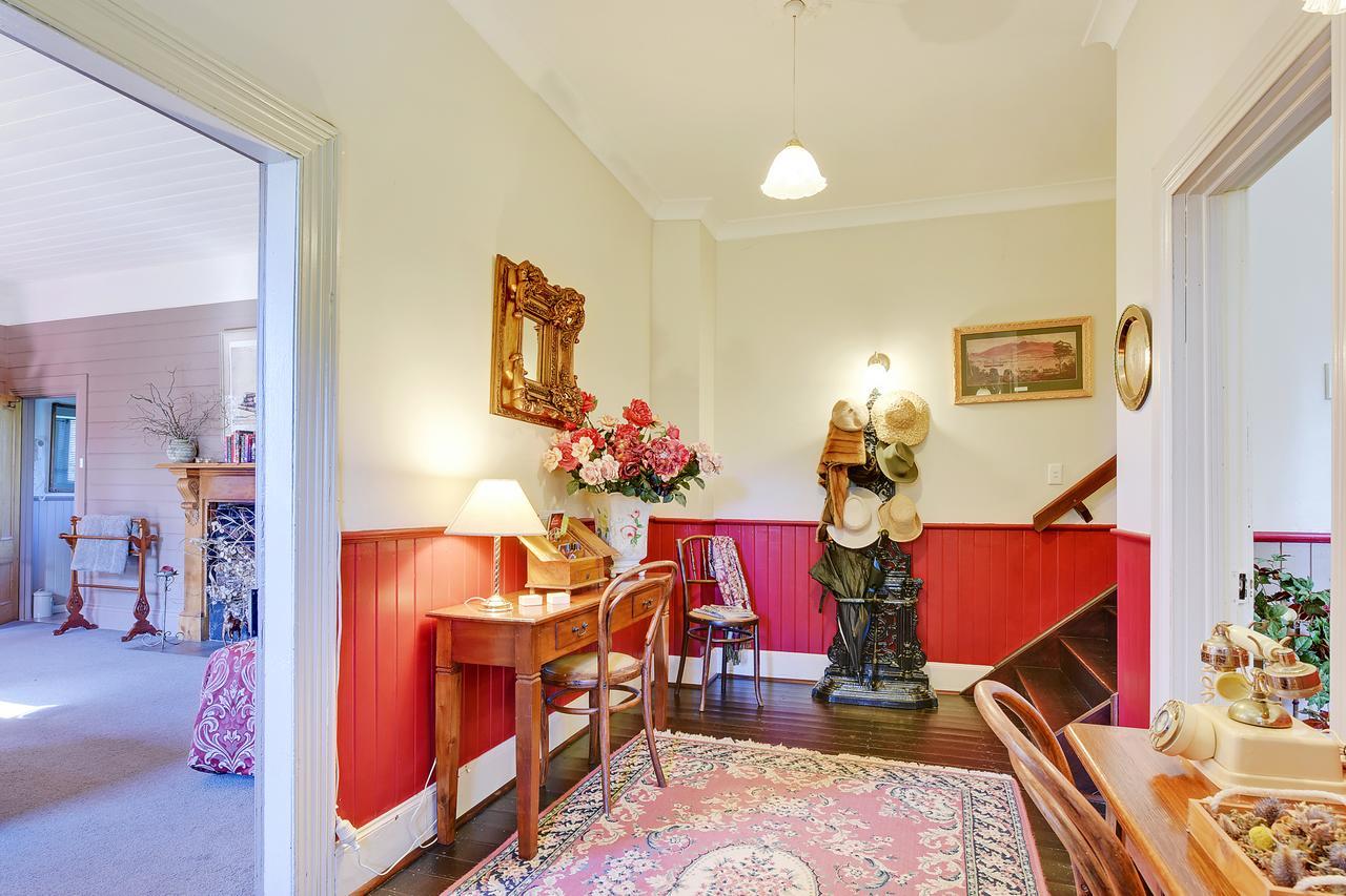 Redcliffe House Colonial Bed & Breakfast Свонсі Екстер'єр фото
