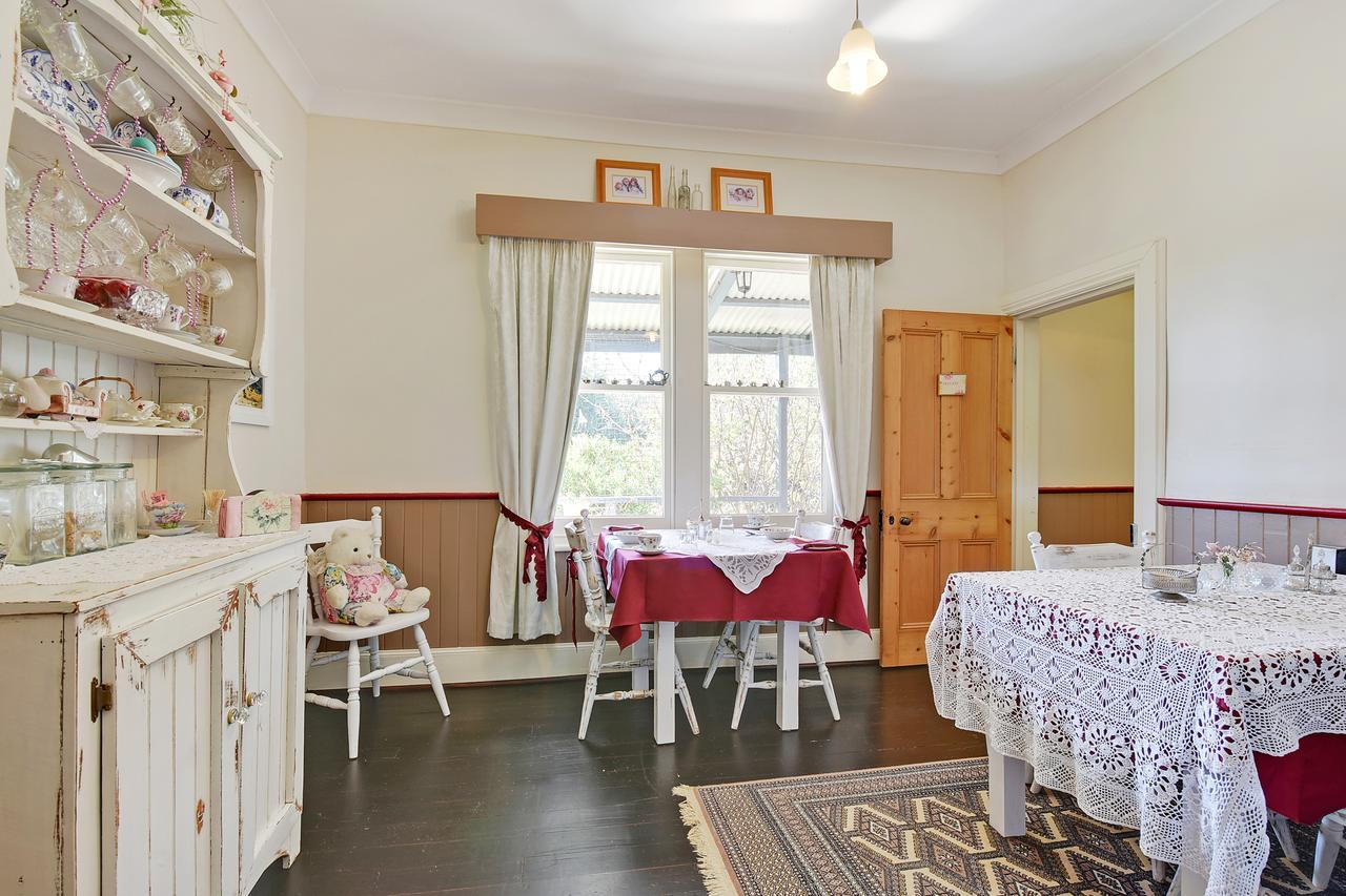 Redcliffe House Colonial Bed & Breakfast Свонсі Екстер'єр фото
