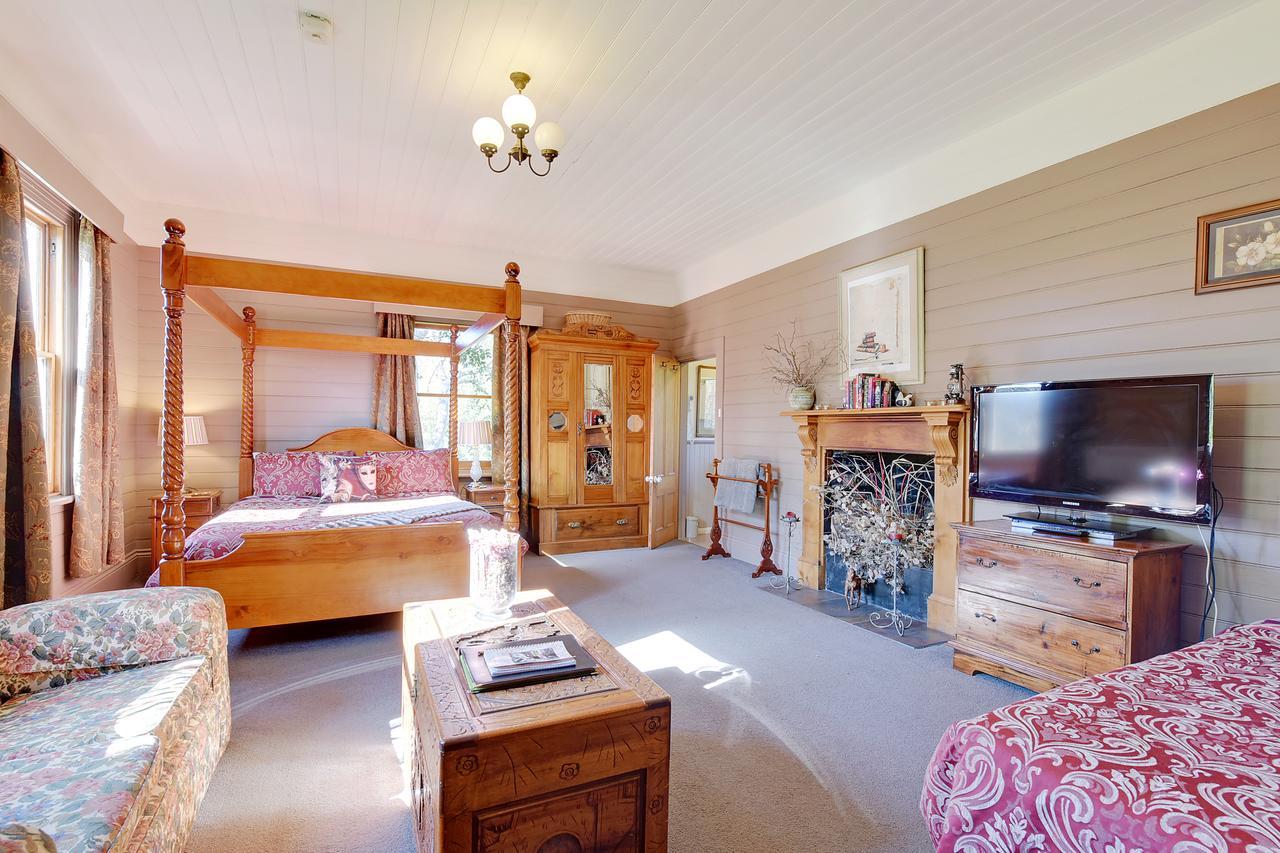 Redcliffe House Colonial Bed & Breakfast Свонсі Екстер'єр фото