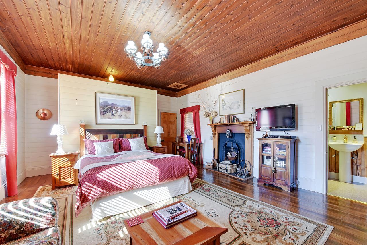 Redcliffe House Colonial Bed & Breakfast Свонсі Екстер'єр фото