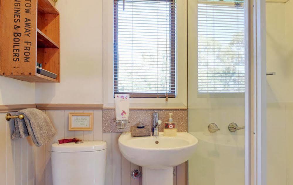 Redcliffe House Colonial Bed & Breakfast Свонсі Екстер'єр фото