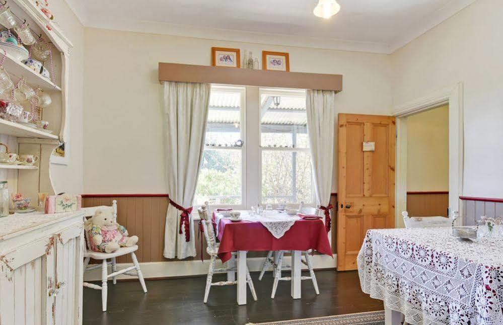 Redcliffe House Colonial Bed & Breakfast Свонсі Екстер'єр фото